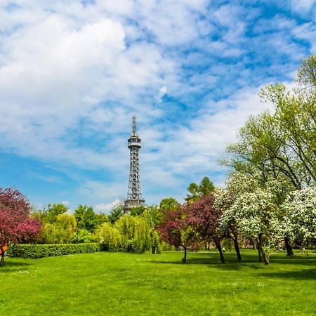 Mezonetovy Apartman V Centru Prague Ngoại thất bức ảnh
